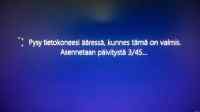 Pysy tietokoneen ääressä tai muuten... - Voin vain kuvitella kun vanhemman sukupolven käyttäjät passittaa kiltisti koneen ääressä tunnin tuijottamassa tuota kun Windows käskee niin. But why?