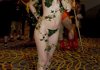 Poison Ivy edestä