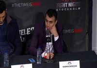 Makwan Amirkhani lehdistötilaisuudessa