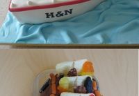 boat cake