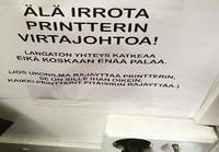 Älä irroita printterin virtajohtoa