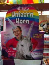 Live the dream! - inflatable unicorn horn