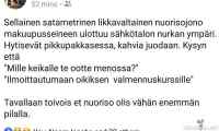 Epämääräinen nuorisojoukko jonottamassa