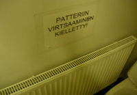 Patteriin virtsaaminen kielletty