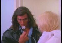 Kohtaus Samurai Cop -elokuvasta