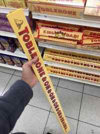 Toblerone..and on.. and on.. and on.. - Nyt on tublaryynipötköllä kokoa!