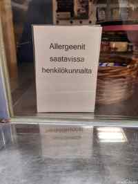 Allergeenit henkilökunnalta - Yks kappale ampiaisenpistoja ja yks kiivi kiitos.